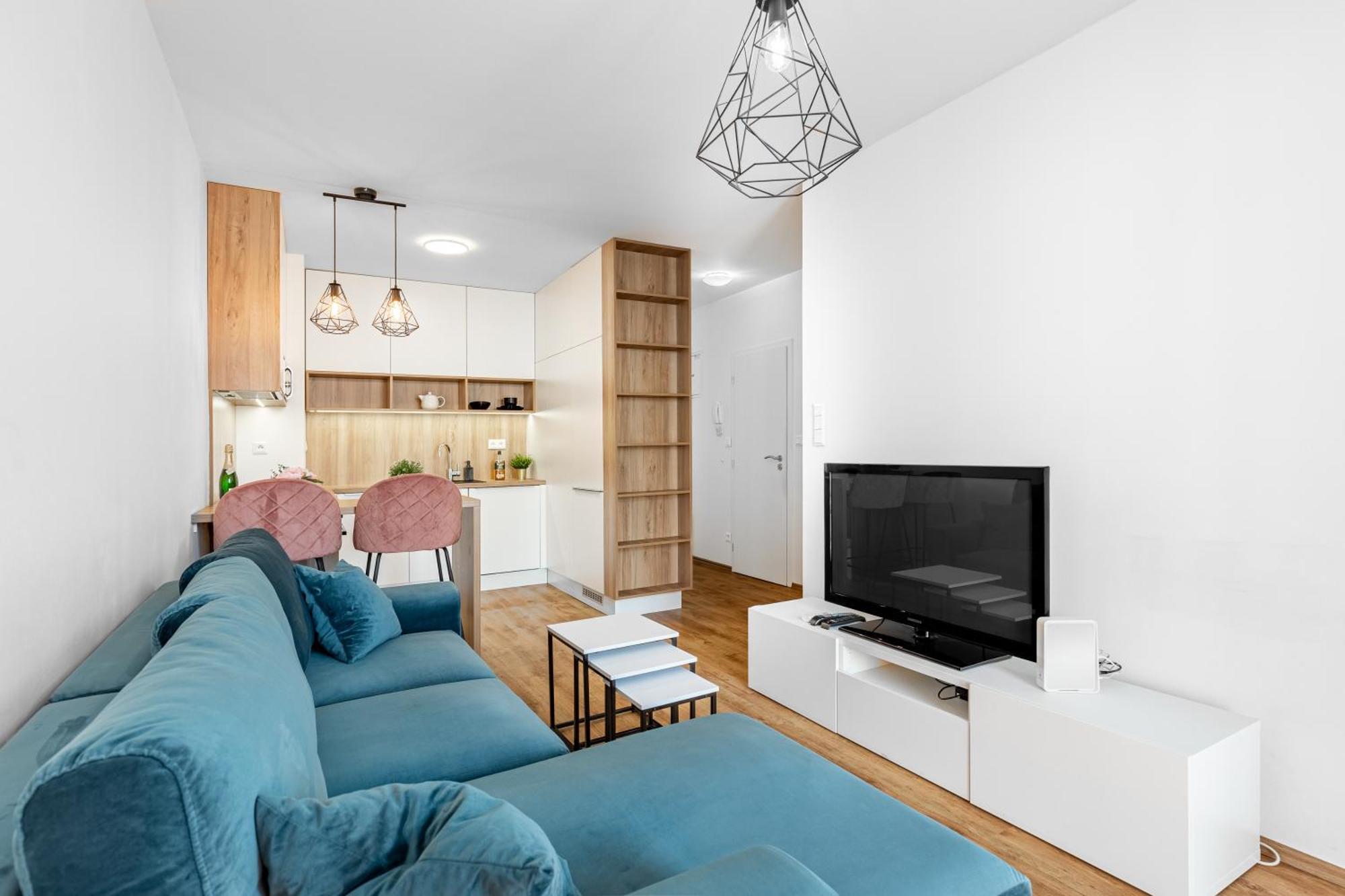 Leo Apartment - Ac & Free Parking Bratislava Extérieur photo
